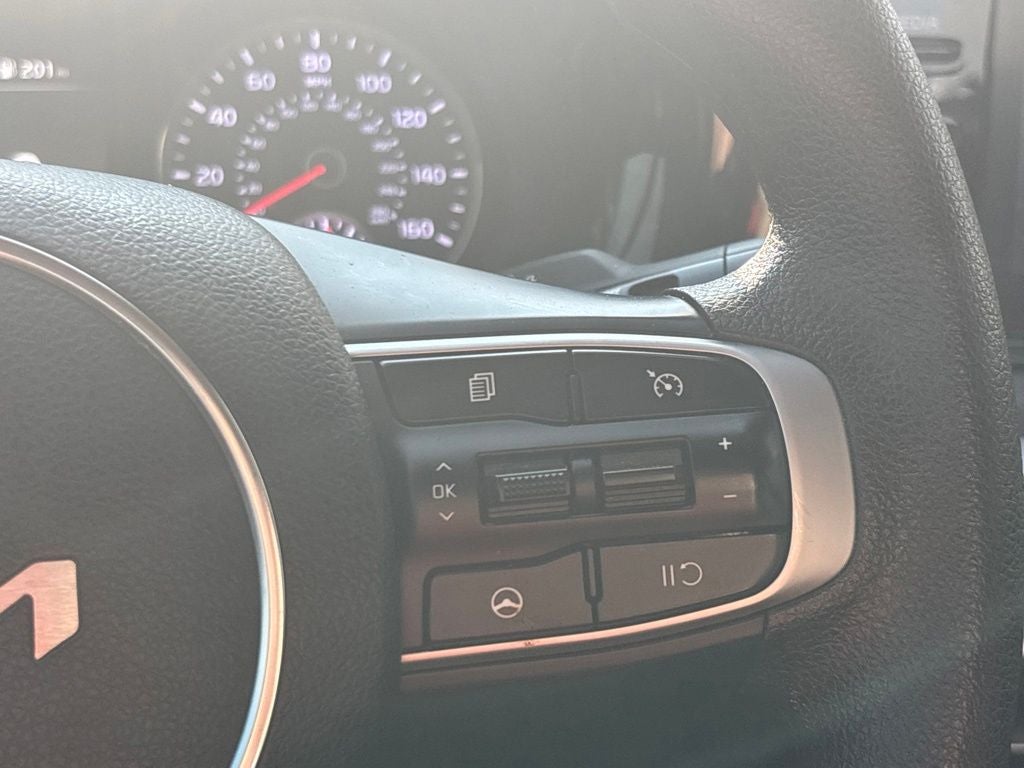 2023 Kia K5 LXS