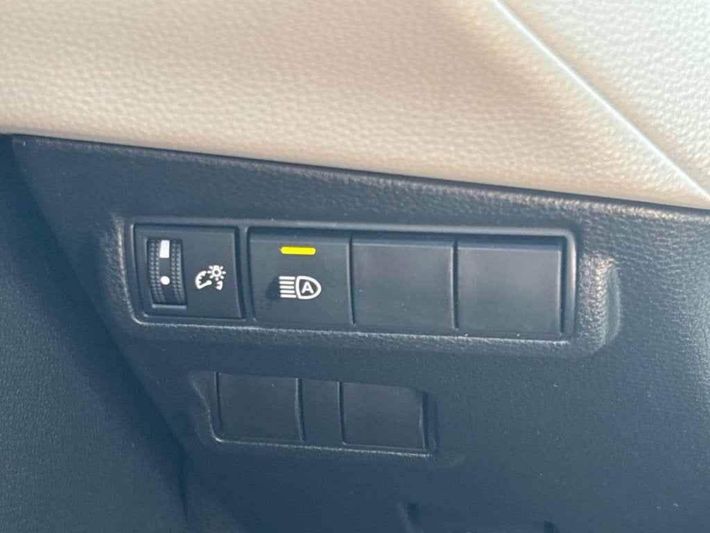 2025 Toyota Corolla Cross L