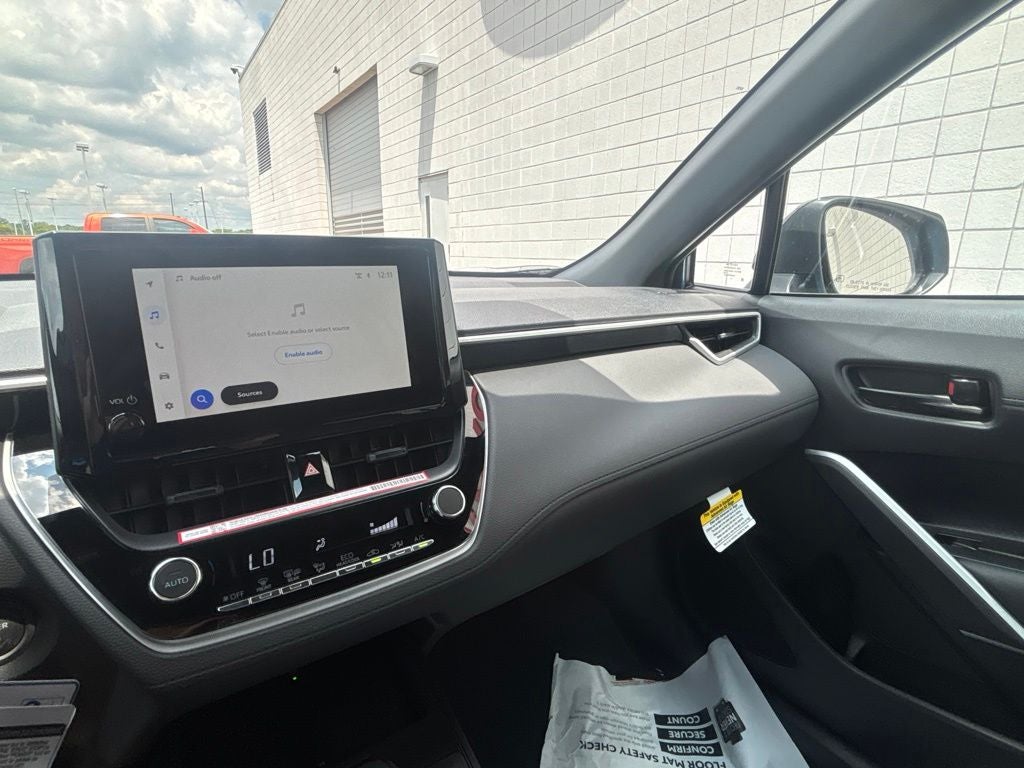 2026 Toyota Corolla Cross Hybrid SE