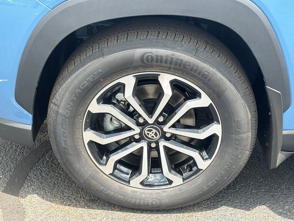2026 Toyota Corolla Cross Hybrid SE