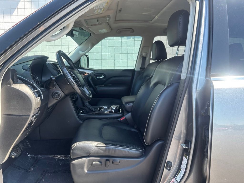 2021 INFINITI QX80 LUXE