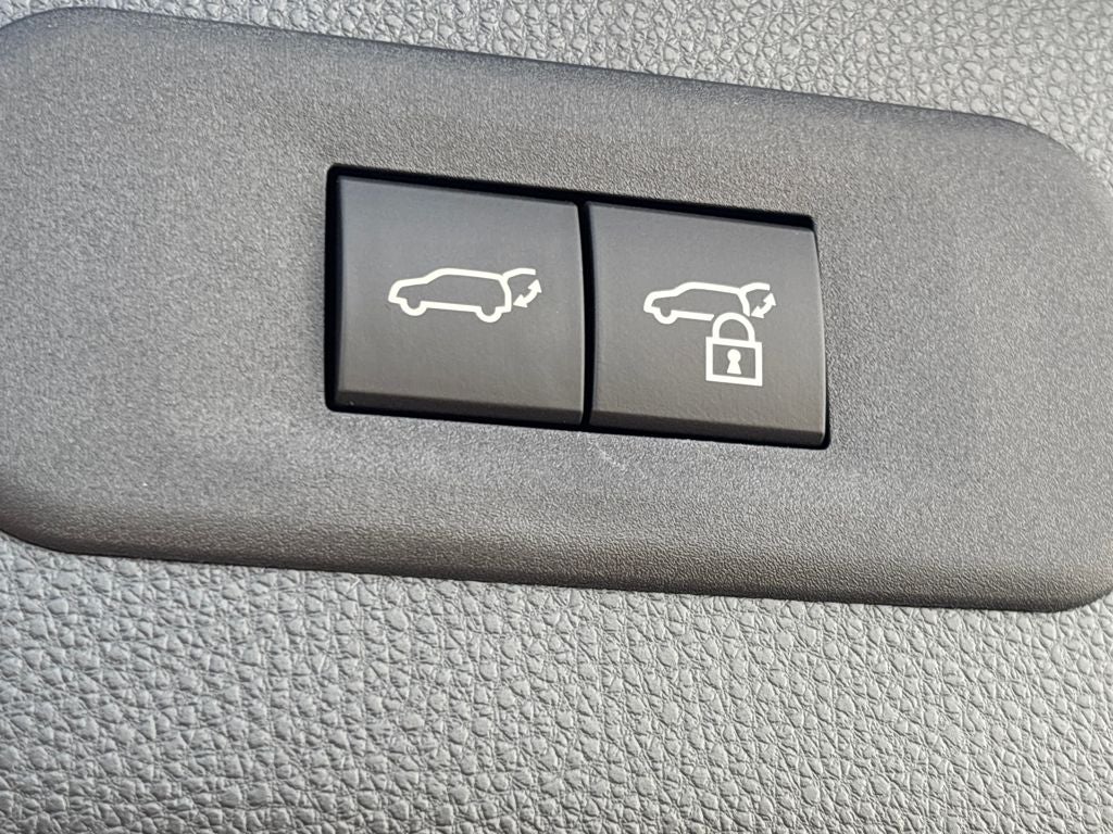 2026 Toyota Crown Signia Limited