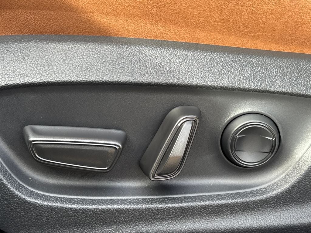 2026 Toyota Crown Signia Limited