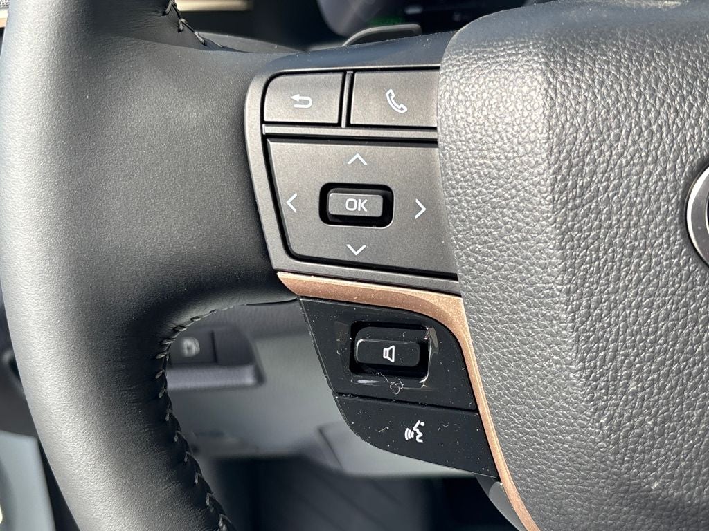 2026 Toyota Crown Signia Limited