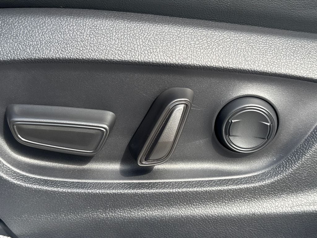 2026 Toyota Crown Signia Limited