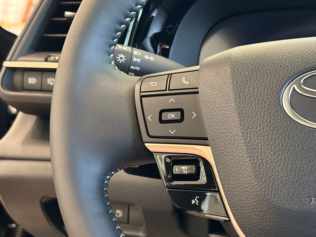 2026 Toyota Crown Signia Limited
