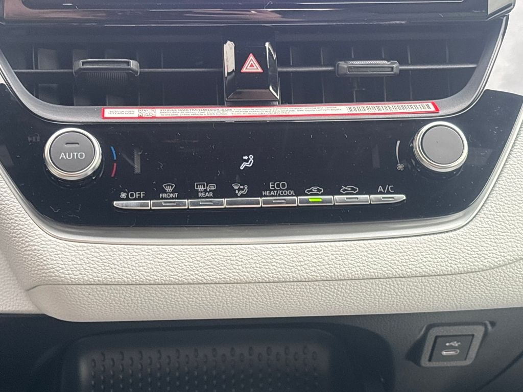 2026 Toyota Corolla Hybrid SE