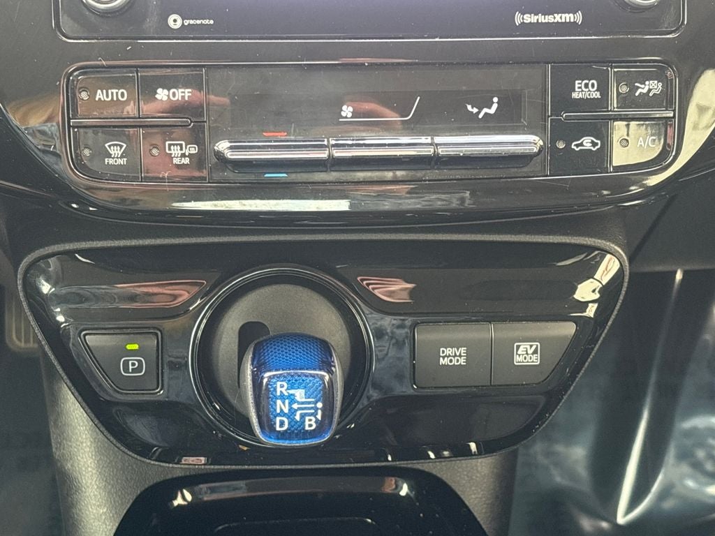 2022 Toyota Prius XLE