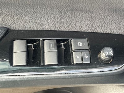 2022 Toyota Prius XLE