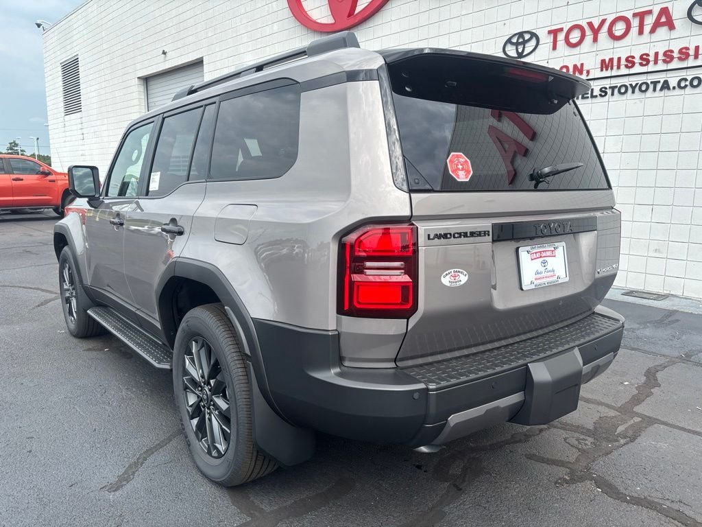 2027 Toyota Land Cruiser Base