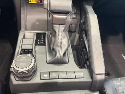 2026 Toyota 4Runner i-FORCE MAX Hybrid Platinum