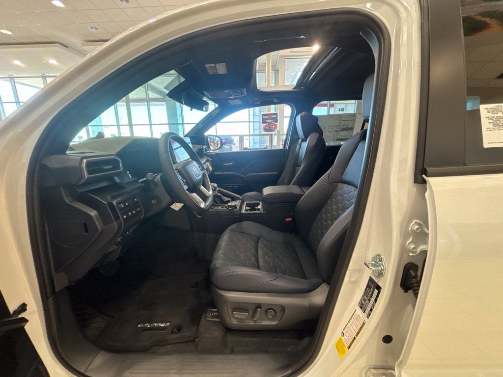 2026 Toyota 4Runner i-FORCE MAX Hybrid Platinum