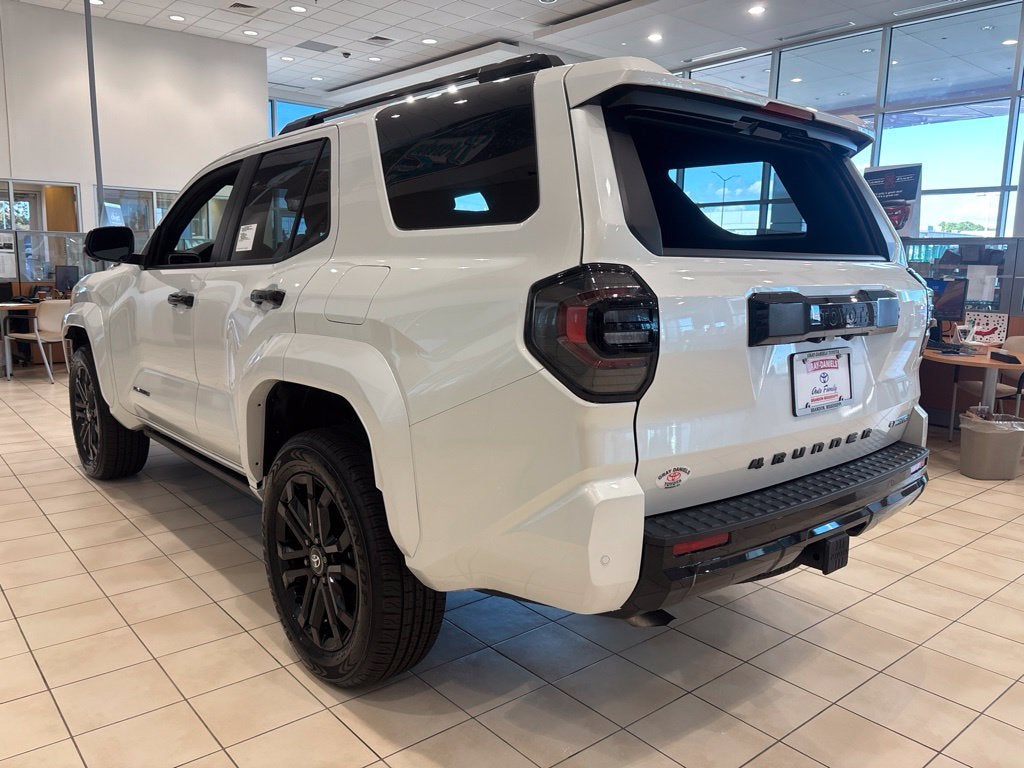 2026 Toyota 4Runner i-FORCE MAX Hybrid Platinum