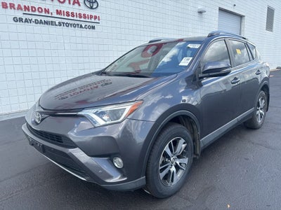2017 Toyota RAV4 XLE