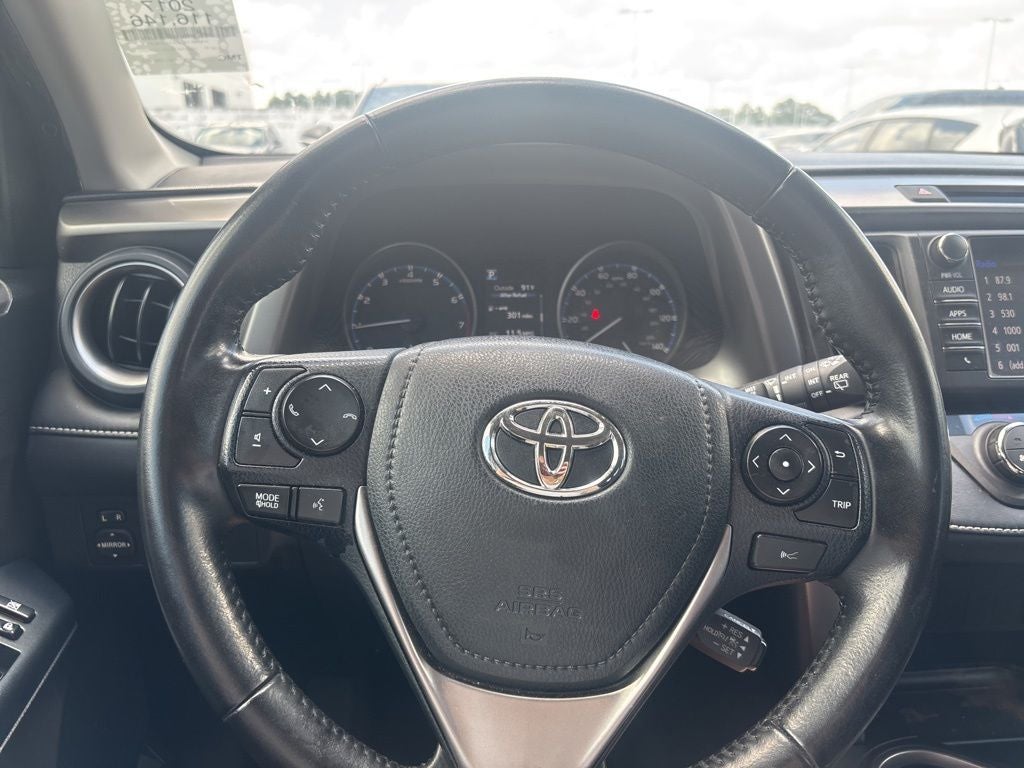 2017 Toyota RAV4 XLE