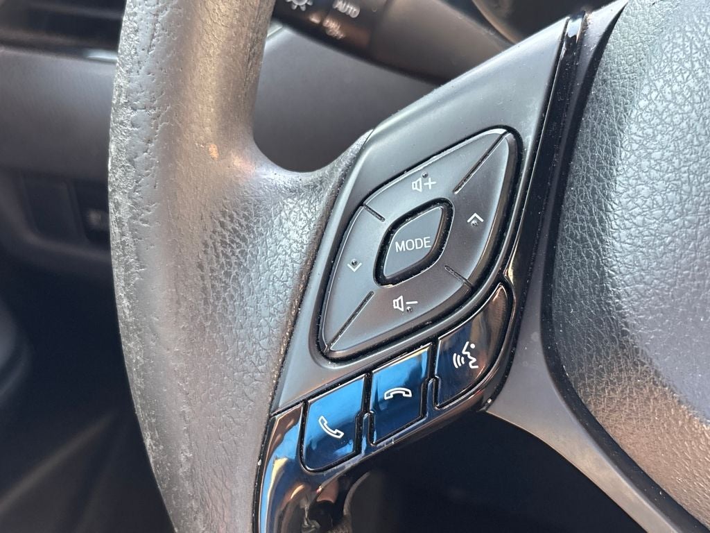 2020 Toyota C-HR LE