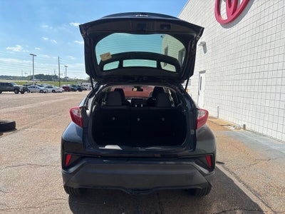 2020 Toyota C-HR LE
