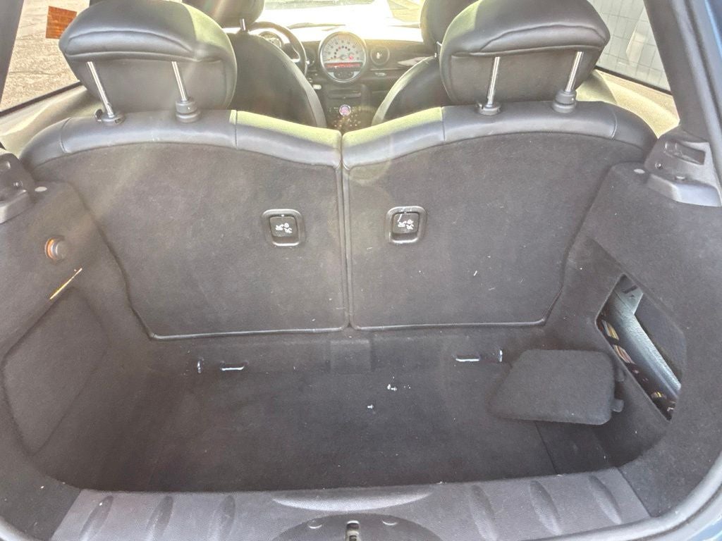 2011 MINI Cooper Base