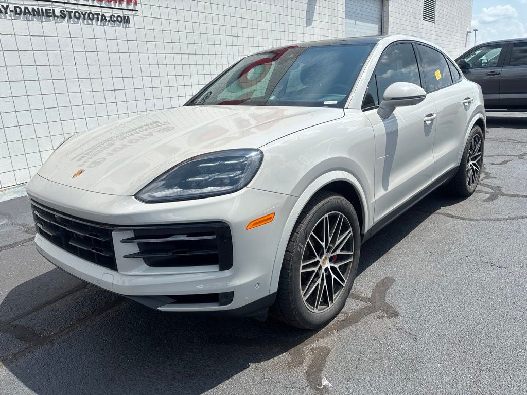 2024 Porsche Cayenne Coupe S