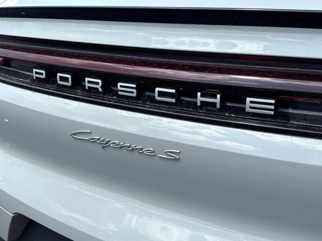 2024 Porsche Cayenne Coupe S