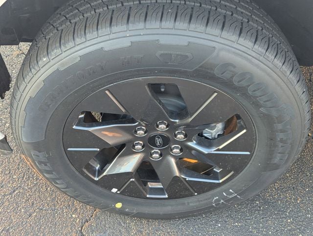 2025 Ford F-150 Lightning Flash™