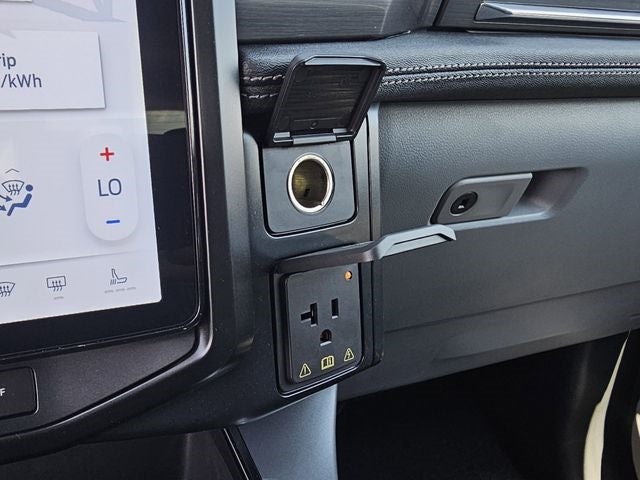 2025 Ford F-150 Lightning Flash™