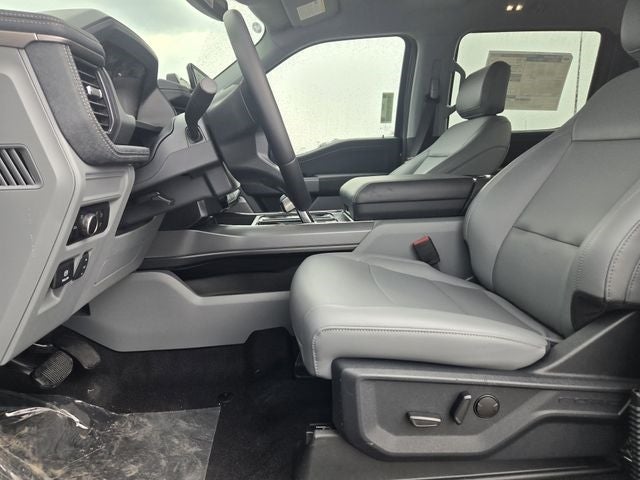 2025 Ford F-150 Lightning Flash™