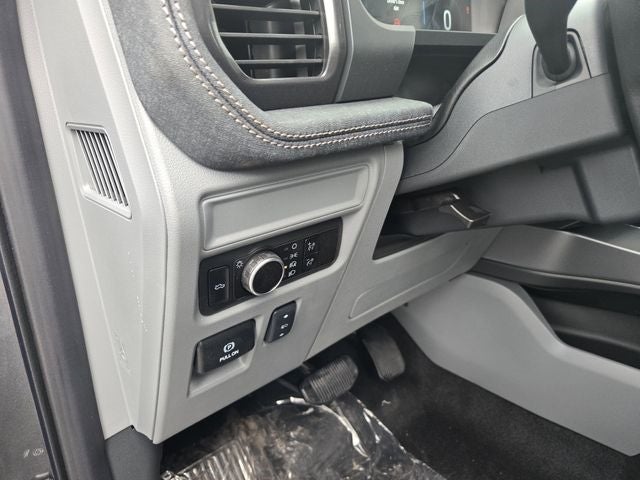 2025 Ford F-150 Lightning Flash™