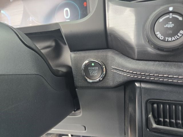 2025 Ford F-150 Lightning Flash™