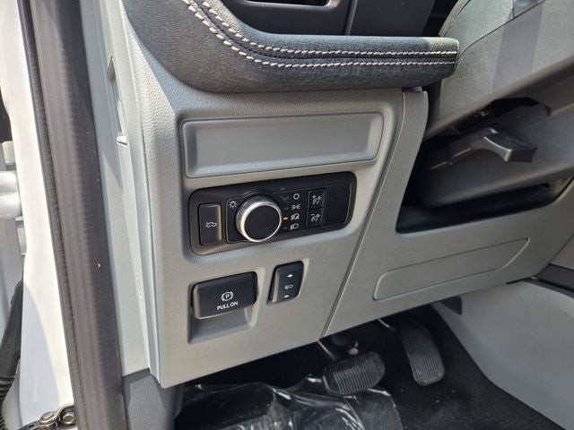 2025 Ford F-150 Lightning Flash™