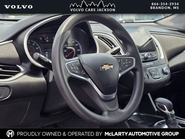 2022 Chevrolet Malibu LS 1FL