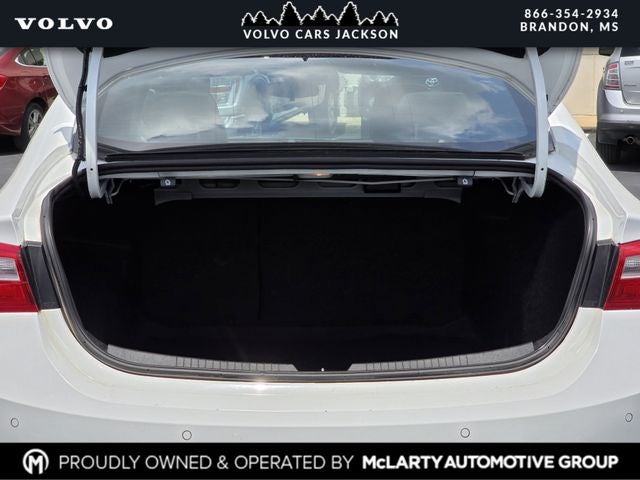 2022 Chevrolet Malibu LS 1FL