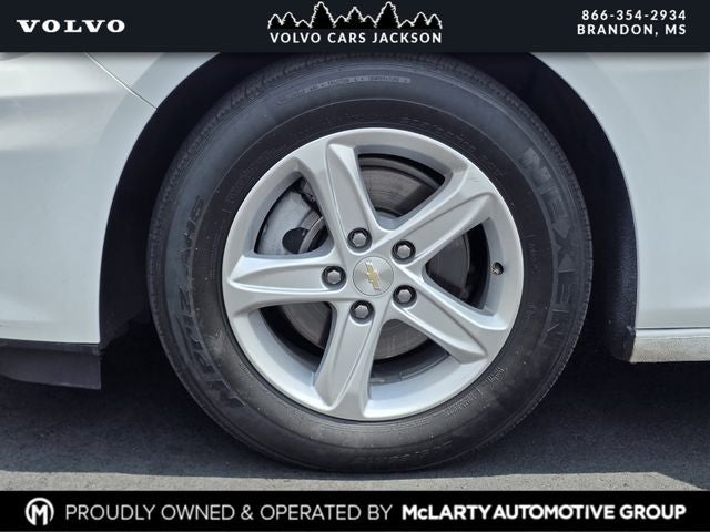 2022 Chevrolet Malibu LS 1FL