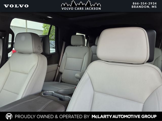 2025 GMC Yukon Elevation
