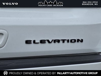 2025 GMC Yukon Elevation