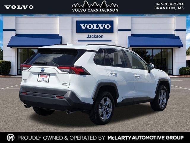 2024 Toyota RAV4 Hybrid XLE