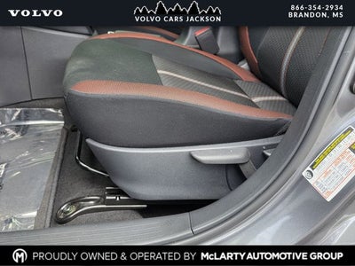 2024 Nissan Versa 1.6 SR