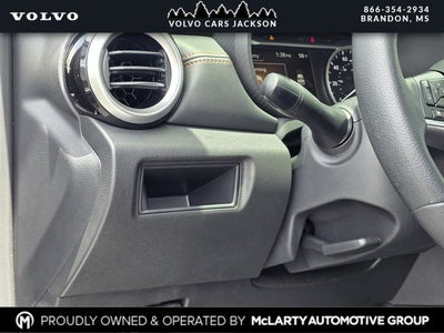 2024 Nissan Versa 1.6 SR