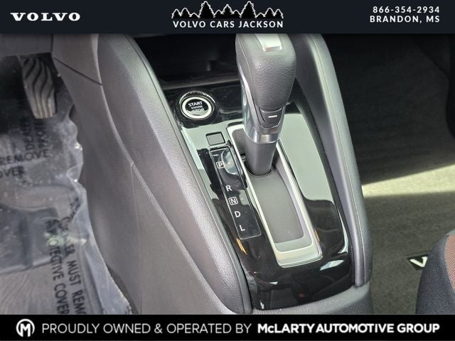 2024 Nissan Versa 1.6 SR