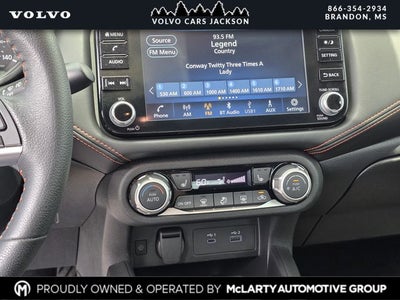 2024 Nissan Versa 1.6 SR