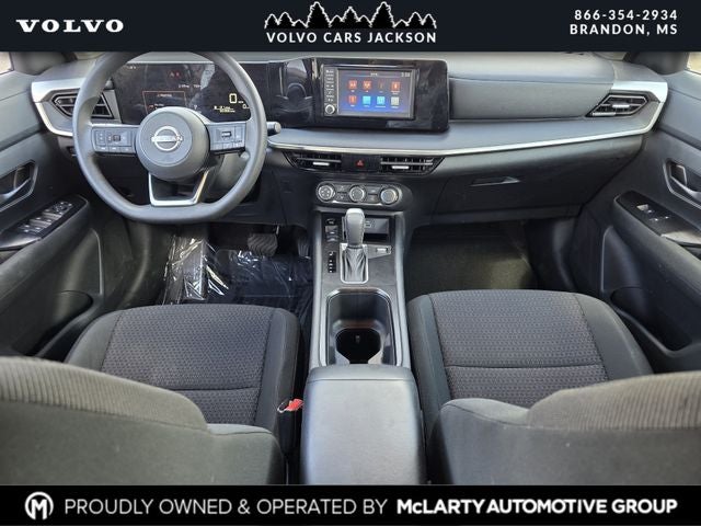 2025 Nissan Kicks S