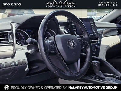 2022 Toyota Camry SE