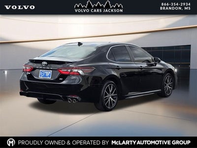 2022 Toyota Camry SE