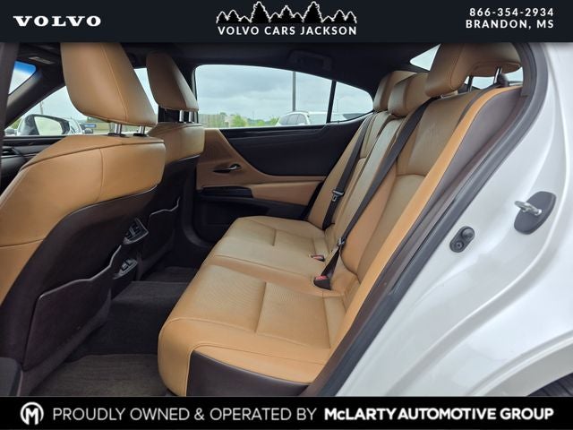 2021 Lexus ES 250