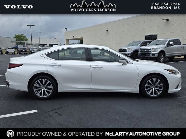 2021 Lexus ES 250