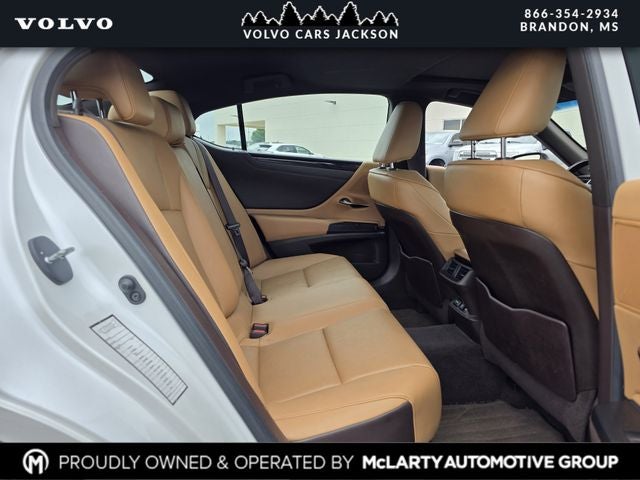 2021 Lexus ES 250