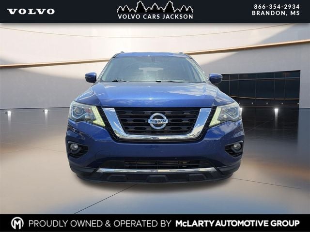 2020 Nissan Pathfinder SV