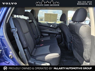 2020 Nissan Pathfinder SV