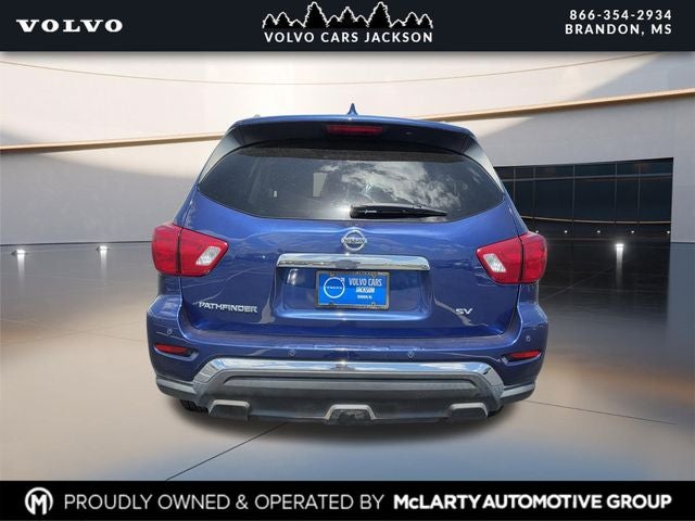 2020 Nissan Pathfinder SV