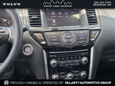 2020 Nissan Pathfinder SV